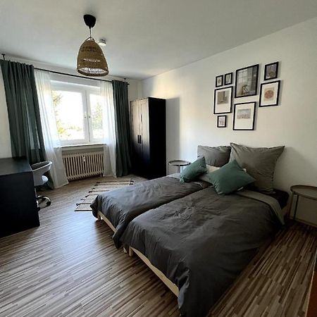 Cosy, Modern 1 Bedroom Apartment Mönchengladbach Exteriör bild