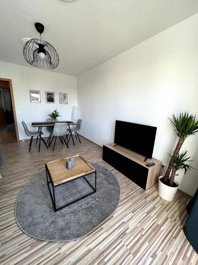 Cosy, Modern 1 Bedroom Apartment Mönchengladbach Exteriör bild
