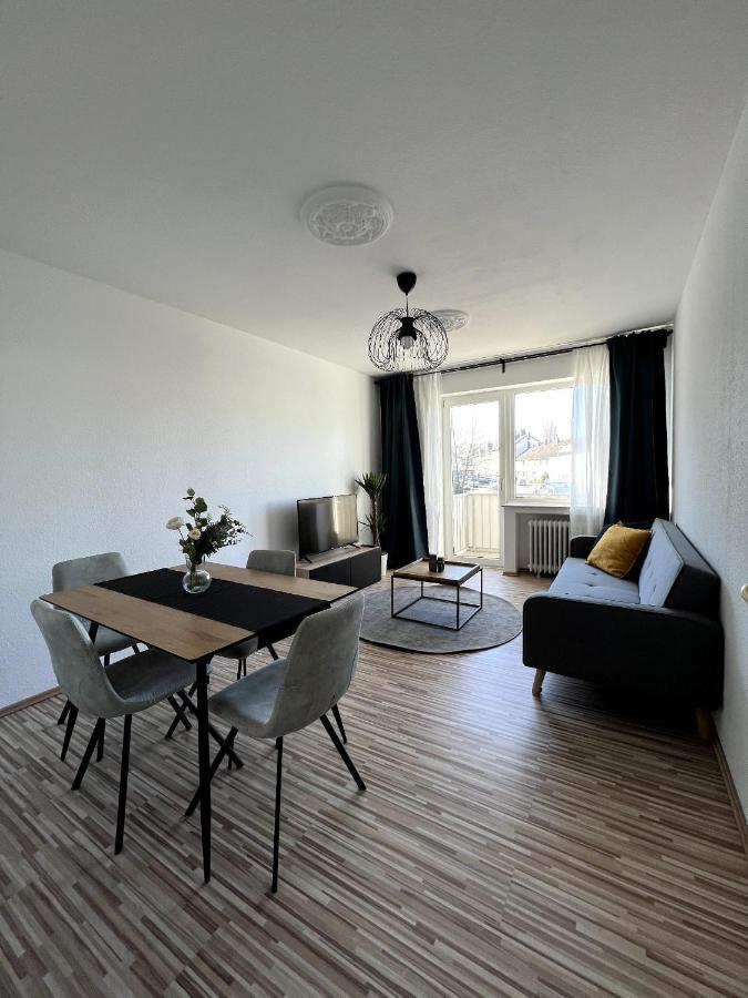 Cosy, Modern 1 Bedroom Apartment Mönchengladbach Exteriör bild